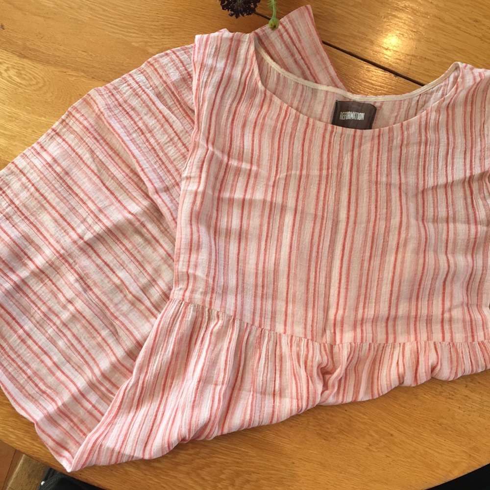 Reformation dress. Size XS. Semi-sheer fabric.